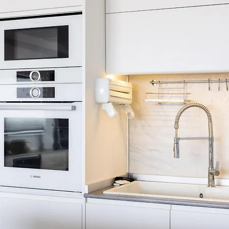 Royal Sunset Loggia *